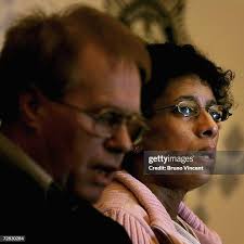 66 photos et images haute résolution de Tania Vincent