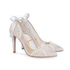 Sandalo sposa realizzato in raffinatissimo raso lu. Calzature Sposa Come Sceglierle Scarpe Da Sposa Comode Scarpe Da Sposa In Pizzo Scarpe Da Sposa Con Zeppa