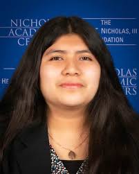 Daisy Antunez's Instagram, Twitter & Facebook