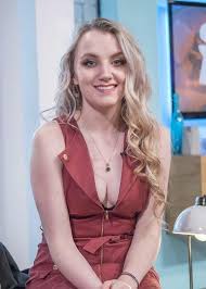 This website in an attempt to keep track of my various creative pursuits in one space. Best 30 Evanna Lynch Fun On 9gag