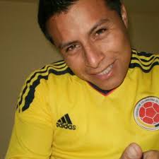 Ray Velasquez (@raisito3)