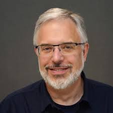 storytelling #encouragementmatters #personalbranding #arcnarratives  #introvertjourney #supportoneanother #buildingconfidence