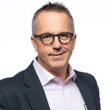 I never knew until last month that I was a part of Apple history 26 years  ago. I read the Walter Isaacson Steve Jobs authorized biography and then  watched the two movies