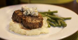 How To Cook Filet Mignon In A Pan Recipe Recipes Food Ways To Cook Steak