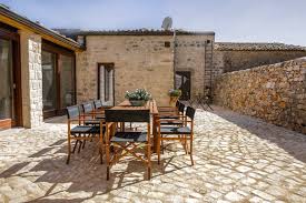 Casa Salina Giardino Rurale Di Viviana Pitrolo Architetto Rurale Homify Case Mediterranee Architetti Case