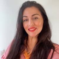 8 "Laura Di Meglio" profiles