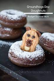 Groundhogs Day Doughnuts Budgetgourmetmom Com Snack Time Holiday Food Crafts Chocolate Doughnuts