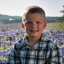 Kara Dow's Instagram, Twitter & Facebook