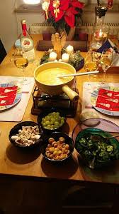 Schweizer Kasefondue Von Winterwonne Chefkoch Rezept Schweizer Kasefondue Kasefondue Fondue