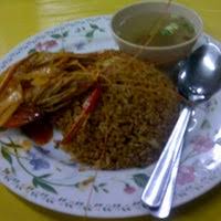 Sontek variasi resep nasi goreng sehat bergizi yang bisa anda coba di rumah. Nasi Goreng Ikan Rebus Ssi Corner