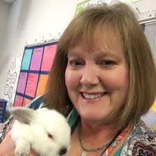 Rebecca Bruner (@BrunetRebecca)