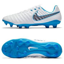 Nike Tiempo Legend 7 Pro Fg Soccer Shoes White Blue Https Www Soccerevolution Com Store Products Nik 109 Nike Soccer Shoes Soccer Cleats Nike Soccer Shoes