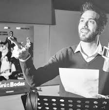 Llevamos tres meses con la misma serenata, pero vuelven a salir fotos que evidencian que, como mínimo, existe una amistad especial entre blanca suárez y dani martínez. Blanca Suarez Y Dani Martinez Pareja Sorpresa Zeleb Es