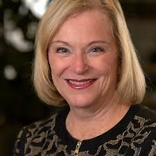 Carleen Rhodes, retiring foundations chief, saw ventures and gains in  community action