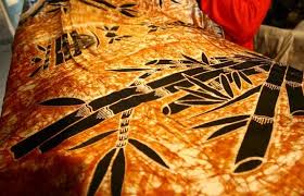 Batik tulis merupakan jenis batik yang pertama kali muncul di indonesia. Batik Pring Sedapur Sudahkah Menjadi Tuan Di Rumahnya Damar Aisyah S Blog