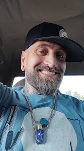 They keep hitting me with copyright for using the sound so had to sing  along. Absolutely ridiculous but we still smiling and spreading love #SMILE  #WAVE #WEAREHUMAN #UNITEDBBQ #BEKIND #Love #fypシ