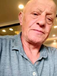 I love you. Do you love me? Good night.