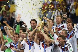 Außerdem gibt es hier alle nationalspieler nach position: Der 4 Stern Ist Da Deutschland Ist Fussball Weltmeister 2014 Twitterdaten Zum Finale