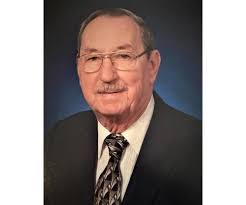 Jason Lackey's Instagram, Twitter & Facebook