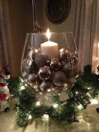25 Diy Christmas Decorations Table Wine Glass Trendy Ideas Weihnachtsdekoration Weihnachtstisch Dekoration Weihnachten Dekoration