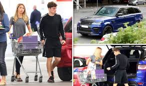 Jun 16, 2021 · many of those players were. Man Utd News Daniel James And Girlfriend Seen In 100 000 Range Rover Football Sport Express Co Uk