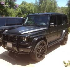 Well She Is Kim S Sister Kylie Jenner 15 Takes Her 125 000 Mercedes Benz Suv To The Car Wash G Wagon Mercedes Benz Suv Black G Wagon
