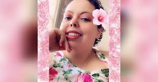 Doreen Rosa's Instagram, Twitter & Facebook