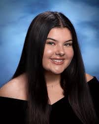 Alondra Lua's Instagram, Twitter & Facebook