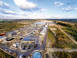 The state of israel, officially founded in 1948, is a middle eastern country on the mediterranean sea, regarded by jews, christians and muslims as the biblical holy land. Israele Ha Deciso Il Maxi Impianto Di Dissalazione Non Sara Cinese E Trump Gode Formiche Net