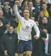 Pilar fundamental del real madrid desde su desembarco en el cuadro de chamartín procedente del tottenham, el centrocampista croata luka modric. Real Madrid Star Modric Reveals Tottenham Regrets And Makes Apology Football Sport Express Co Uk