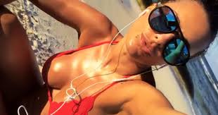 Я начинаю каждое утро с получасовой тренировки. Vot Eto Figura Ani Lorak Pokazala Zharkie Foto Iz Meksiki