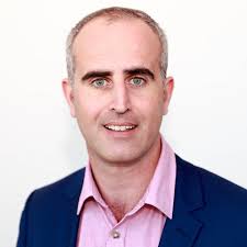 Lara Mist Email & Phone Number