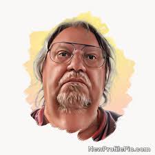 We have a 2006 Montana 5th wheel.and our black water tank has a crack in  it.i patched it a couple years ago but it's leaking again.im thinking about  installing a composting toilet