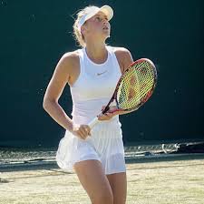 Marta is the daughter of oleh kostyuk and his wife, talina beiko. Kostyuk Fan On Twitter Marta During Her Match Yesterday Wimbledon Tsaukkon Ig