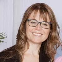 100+ "Anne Simard" profiles