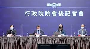 （圖/疫情記者會截圖） （圖/疫情記者會截圖） （台灣英文新聞 / 林于雯 綜合報導）全國防疫第三級警戒將於28日到期，指揮中心今(23日)宣布全國三級警戒將再延長2週至7月12日，並強化6大應落實事項。 5wcbulak0e0epm