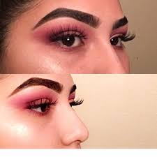 Beauty by Searreola added a new photo.