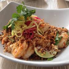 Malai chilli paneer fried paneer sautéed in malai sauce. Shrimp Pad Thai Malai Kitchen View Online Menu And Dish Photos At Zmenu