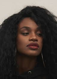 Leanne Robinson's Instagram, Twitter & Facebook