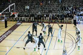 8 Ways To Improve Your Shooting Guard Skills - Howtheyplay