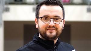 Trainer-Duo meistert B-Prüfung