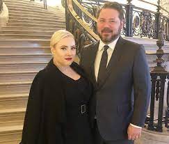 Meghan mccain and husband ben domenech announced they are expecting their first child. Dlisted Meghan Mccain Gave Birth To A Baby Girl
