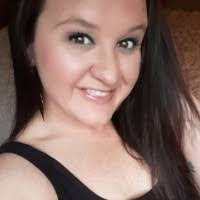 Kristi Burns's Instagram, Twitter & Facebook