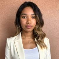 Angela Berumen's Instagram, Twitter & Facebook