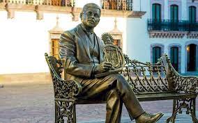 He achieved great fame in his native land, to the point of being. Poeta Lopez Velarde Inspiro El Nombre De La Vacuna Mexicana Patria Diario De Queretaro Noticias Locales Policiacas De Mexico Queretaro Y El Mundo