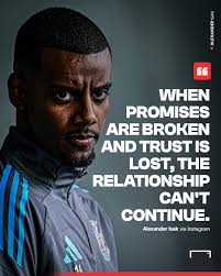 Imagine coming up against David Meyler's FIFA 18 team in Weekend League.  Broken controllers everywhere!