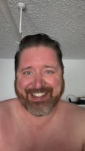 Hi, looking for guys to chat with 🙂 I'm