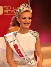 Dominique rinderknecht aka miss switzerland is perfection. Miss Schweiz 2013 Das Ist Dominique Rinderknecht Web De