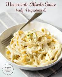 Homemade Alfredo Sauce Only 4 Ingredients Are Needed To Make This Classic Italian Rich Creamy S Classic Alfredo Sauce Homemade Alfredo Sauce Homemade Alfredo