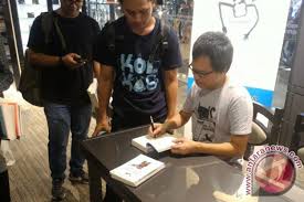 Maybe you would like to learn more about one of these? O Fabel Kontemporer Ala Eka Kurniawan Antara News
